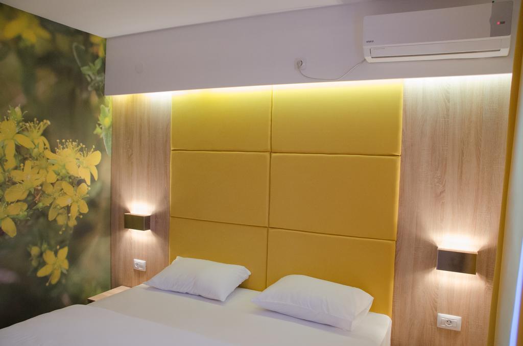 Villa Pergola 特雷比涅 外观 照片